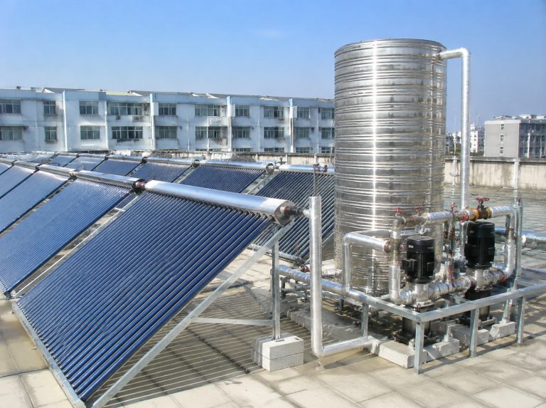 横峰县商用大容量真空管太阳能热水系统